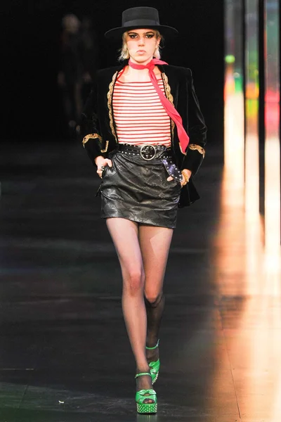 Look 47